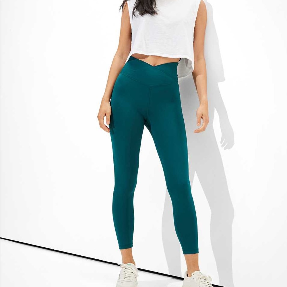 Aerie The Lightweight Everything Crossover Legging